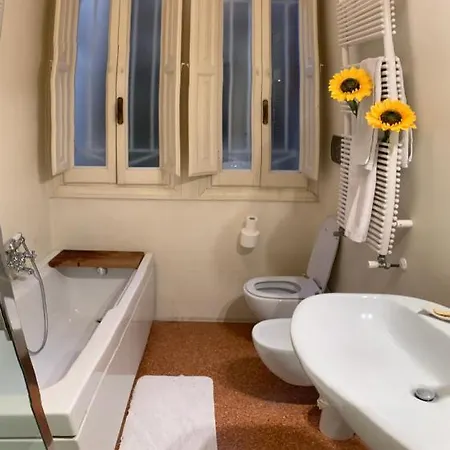Апартаменты Sunshine Relais Венеция